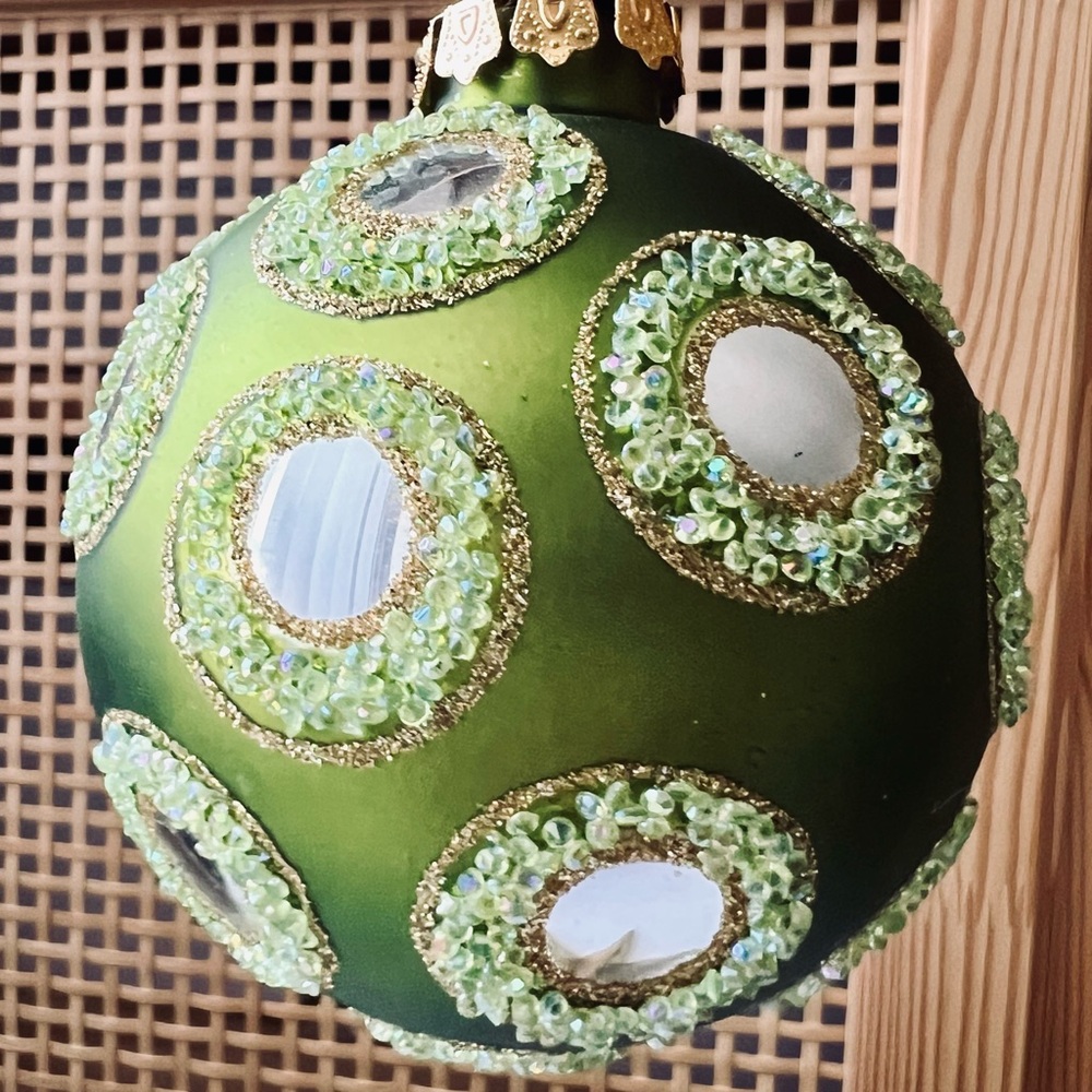 WATERFORD ORNAMENT #1